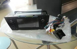 爱影宝马325专用DVD导航与325原厂导航 软件开发与配件优势对比